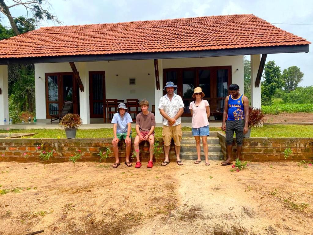 Moni Farm House Wilpattu Nochchiyagama Екстериор снимка